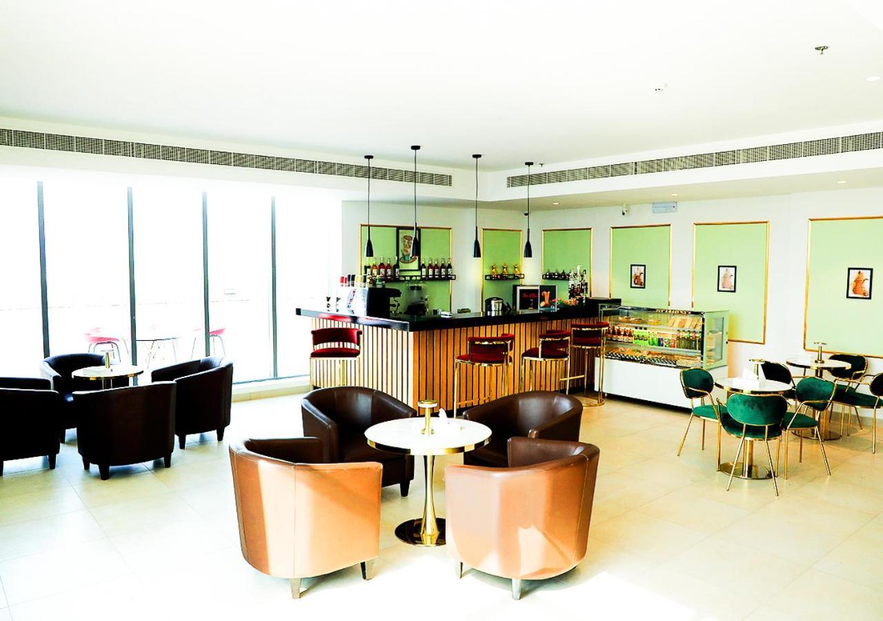 Farhan Tower Manamah Buitenkant foto